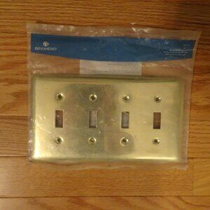 Brainerd Polished Brass Quad Toggle Switch wallplate/cover 126530